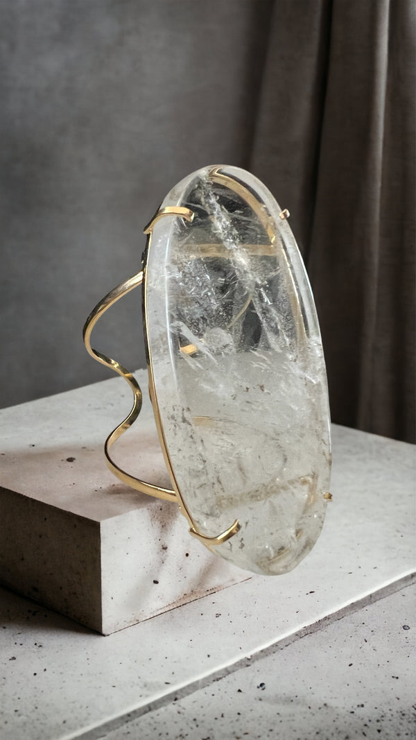 CLEAR QUARTZ POWER CUFF